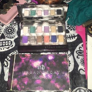Urban Decay Shadow Box